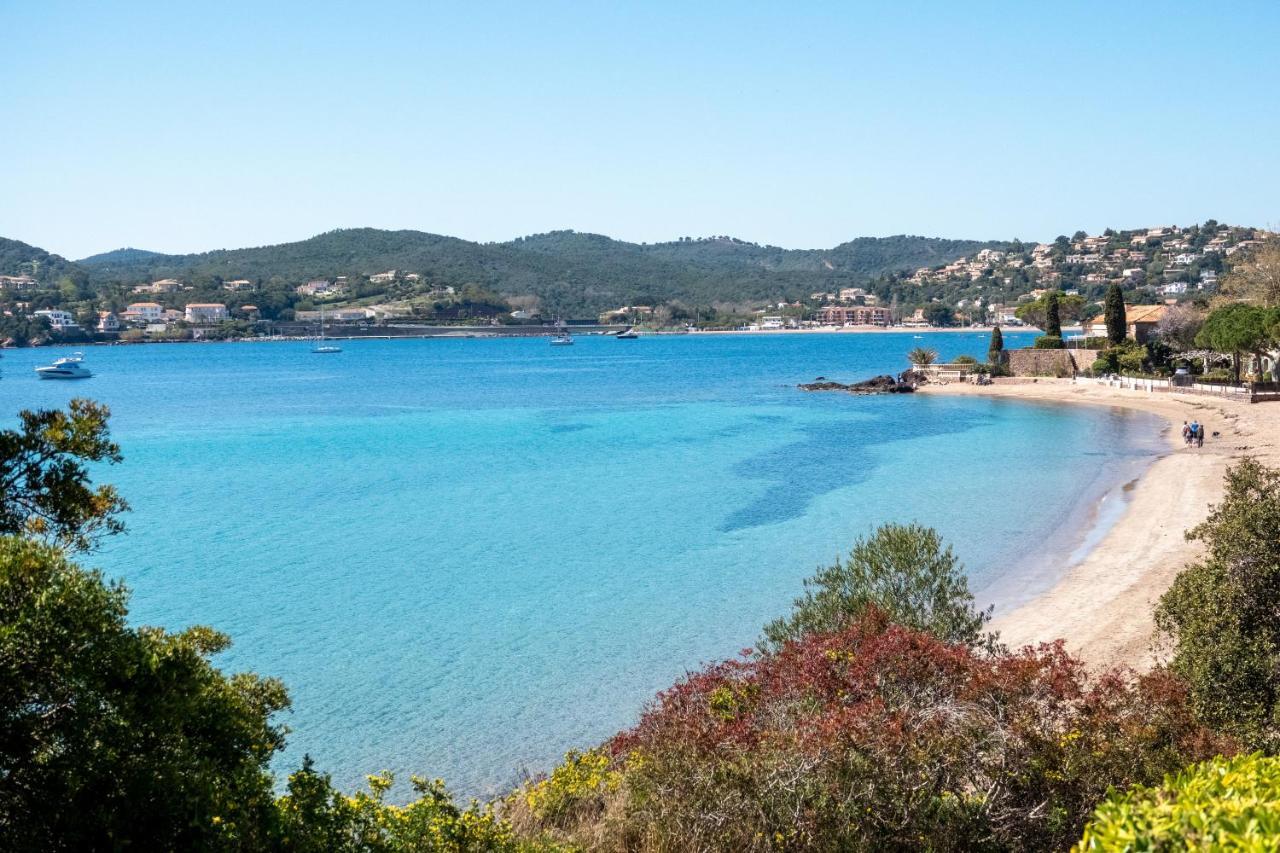 Agay Cap Esterel Village Allee Fleurs - F2 Clim Vue Golf Et Mer - Grande Terrasse Plein Sud Сен-Рафаель Екстер'єр фото