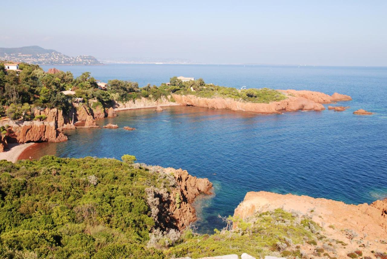 Agay Cap Esterel Village Allee Fleurs - F2 Clim Vue Golf Et Mer - Grande Terrasse Plein Sud Сен-Рафаель Екстер'єр фото