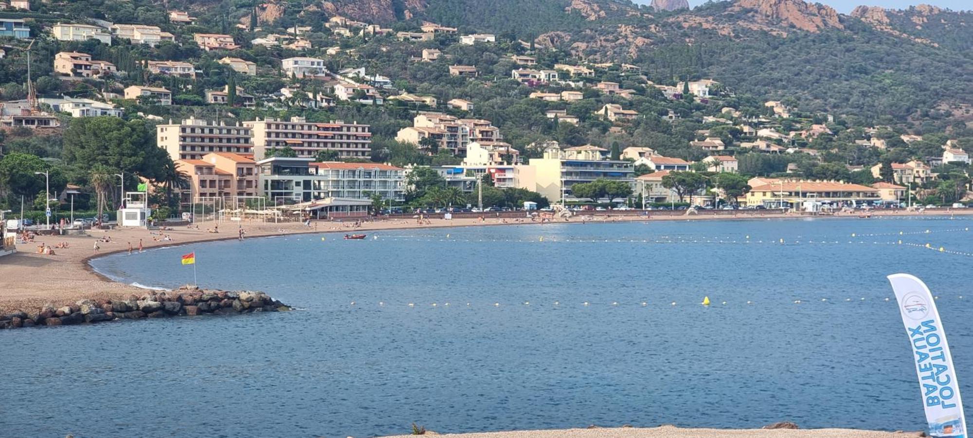 Agay Cap Esterel Village Allee Fleurs - F2 Clim Vue Golf Et Mer - Grande Terrasse Plein Sud Сен-Рафаель Екстер'єр фото