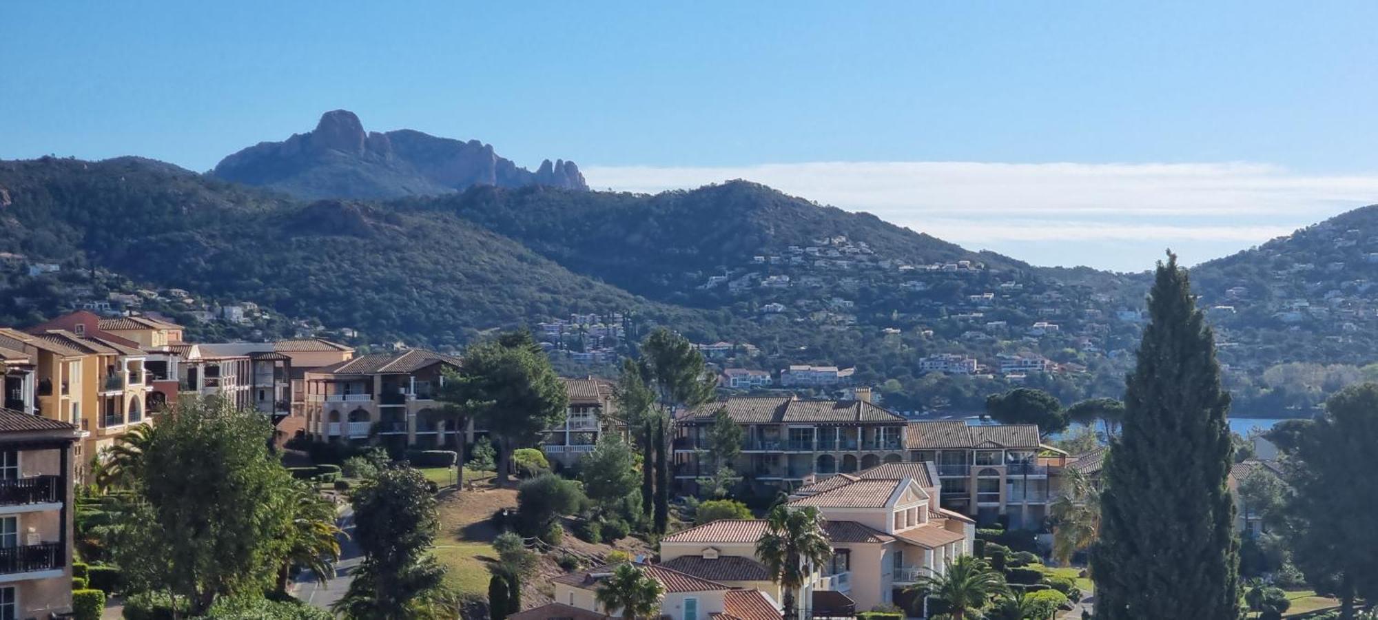 Agay Cap Esterel Village Allee Fleurs - F2 Clim Vue Golf Et Mer - Grande Terrasse Plein Sud Сен-Рафаель Екстер'єр фото