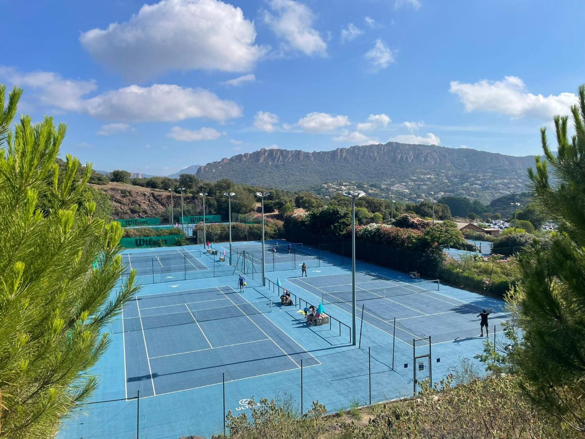 Agay Cap Esterel Village Allee Fleurs - F2 Clim Vue Golf Et Mer - Grande Terrasse Plein Sud Сен-Рафаель Екстер'єр фото